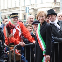 Foto Nicoloro G. 20/03/2011 Milano Visita del Capo dello Stato a Milano per partecipare alla celebrazione di Carlo Cattaneo e visitare il Museo del Palazzo reale. nella foto Letizia Moratti e un figurante in costume d'epoca