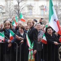 Foto Nicoloro G. 20/03/2011 Milano Visita del Capo dello Stato a Milano per partecipare alla celebrazione di Carlo Cattaneo e visitare il Museo del Palazzo reale. nella foto Letizia Moratti con i cittadini che assistono alle celebrazioni