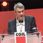 Foto Nicoloro G.   15/03/2023   Rimini   Prima giornata del XIX Congresso Nazionale CGIL dal titolo ' Il lavoro crea il futuro '.   nella foto  il segretario generale Maurizio Landini.