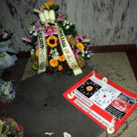 Foto Nicoloro G.  02/08/2015   Bologna   Trentacinquesimo anniversario della strage alla stazione di Bologna. nella foto ai piedi della lapide che ricorda le vittime della strage.